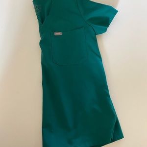 Figs scrubs Hunter Green